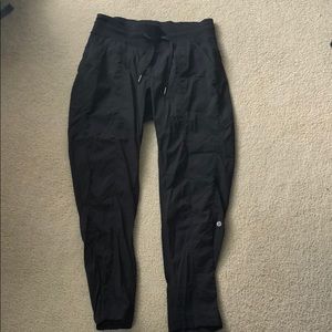 Lulu lemon travel pant